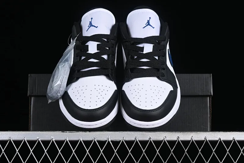 All categories Air Jordan Jordan series basketball shoes Air Jordan 1 Low Air Jordan 1 Low AJ1 Joe 1 black and white blue hook low-top cultural basketball shoes DC0774-040